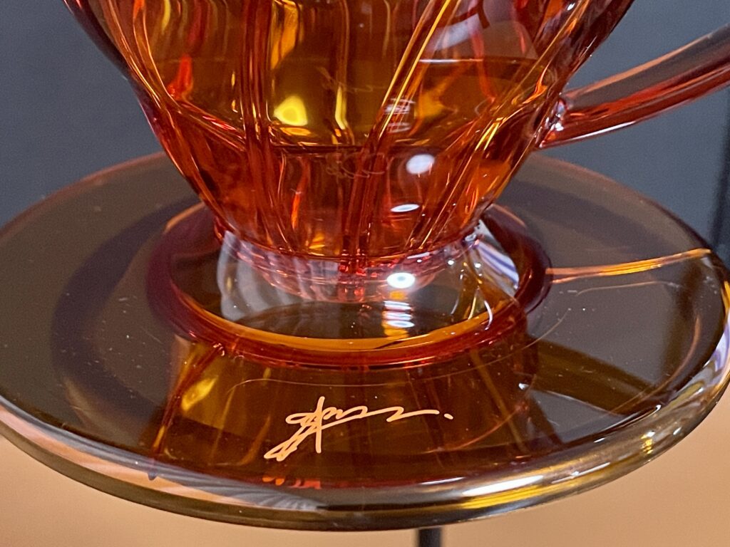 HARIO Taiwan V60 Plastic Coffee Dripper 01 Pang-Yu Liu's Limited Color VD-01-TOR-TW Detail