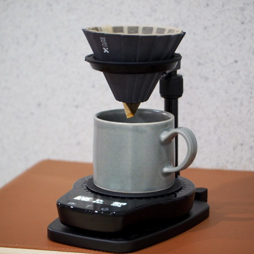 XIONG & YANG Melody Dripper Brewing